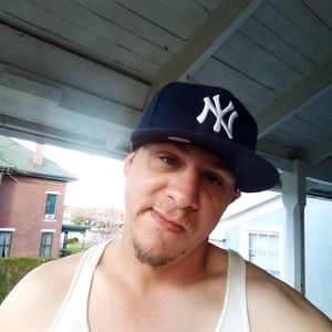 Meet your Posher, Tom